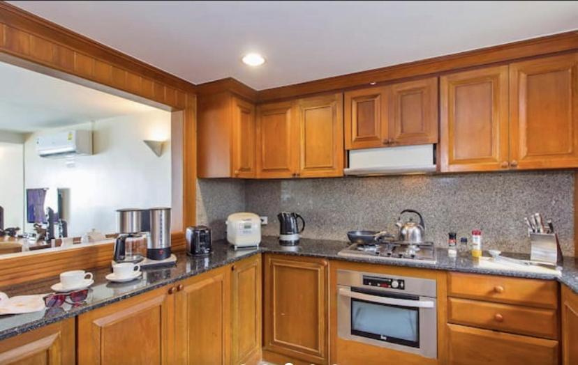 Goodwill Beach House Patong Extérieur photo